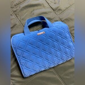 VERA BRADLEY Blue Quilted Hanging Travel Organizer